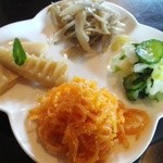 cafe and food COLO - 『・・・・おひるごはん』のおばんざい　h27.5.11撮影