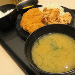 松のや - 料理写真:ロースかつ＆本格唐揚げ定食