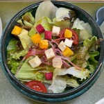 饗庭 - 野菜サラダ
