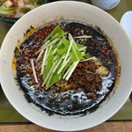 饗庭 - 黒担々麺
