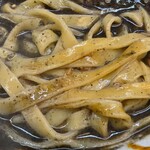 饗庭 - 麺アップ