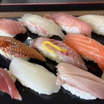 的野水産 - 10貫のにぎり