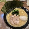 横濱家系ラーメン 武田家 札幌すすきの店