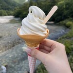 上高地ソフトクリーム - 