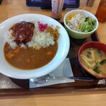 すき家 - ポークロックカレー(並盛)サラダセット 1,090円⇨1,010円 ♪