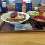 すき家 - ポークロックカレー(並盛)サラダセット 1,090円⇨1,010円 ♪