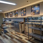 凸凹29ごはん(デコチカ) - 食器の返却棚
