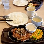 ガスト - 大盛ごはんは無料！