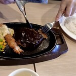 ガスト - 嫁のハンバーグチーズランチです！