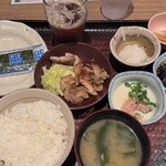 大戸屋 - 料理写真: