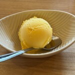 ルルコヤ -  さつまいもアイス