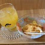 ルルコヤ - サジードリンクソーダ＆わらび餅