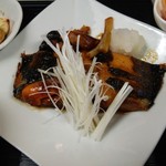 Ueji - 煮魚定食（カレイ）