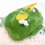 レ セゾン - 毛蟹のクネルと菜の花