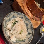 季節釜めし 花小梅 難波髙島屋店 - 鯛めしのアップをどうぞ