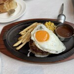 ロイヤルホスト - 料理写真: