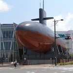 Sutabakku Su Kohi - ゆめタウンと潜水艦。