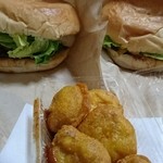 グリングリン - ハンバーガーと チーズバーガーと ナゲットです(^-^)v