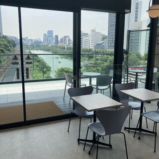 GODIVA cafe_2