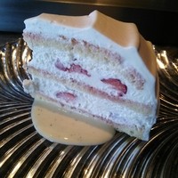 ステーキハウス ミディアムレア - ストロベリーショートケーキ☆
