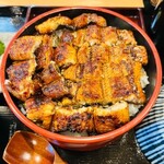 うなぎ大林 - ひつまぶし、皮がパリッとしていてめっちゃ美味しい