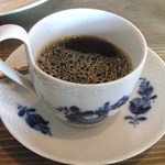 Cafe Le Petit Ni Trois - セットのコーヒー(ポットサービス)