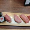 すし遊館 - 料理写真:まぐろ。脂は多い
