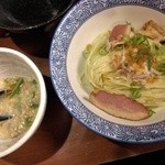 麺や而今 - 冷やしつけとろ海老そば 雉のたたきのせ-替え玉(2015/5)