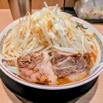 ラーメン豚山 - 料理写真: