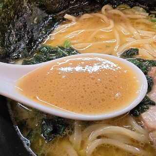 横浜らーめん 壱八家_1