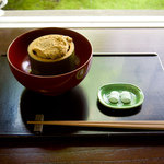 遊形 サロン・ド・テ - 俵屋わらび餅　と　お干菓子