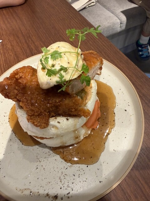 512 CAFE & GRILL （ゴーイチニ）のご予約 - 乃木坂/カフェ | 食べログ