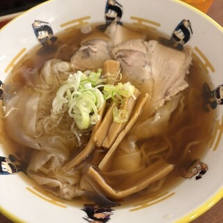 ワンタンメンの満月_1