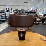 スターバックスコーヒー - ドリンク写真:■Tall アイス コーヒー ¥440
グラスに変更 (+0円)