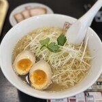 喜多方ラーメン 坂内 - 料理写真:冷やし貝節塩ラーメン 味玉