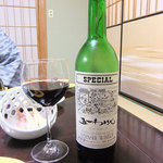 ふじや旅館 - ４月の夕食（五一ワイン・赤）