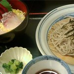 つきじ植むら - 海鮮丼とお蕎麦のセット