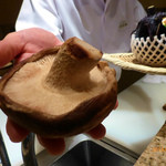 築地すし好 JIN仁 - 巨大しいたけは、徳島県産