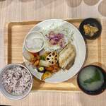 大戸屋ごはん処 - 料理写真:鶏と野菜の黒酢あん