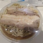 セブンイレブン - 料理写真:冷凍、濃厚G系ラーメン861円、見た目(2026.6.6)