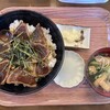 宇佐もんや