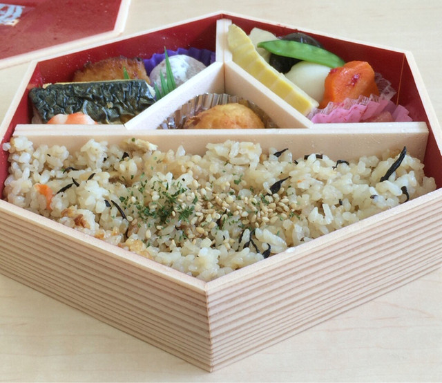 斉屋 神田店 淡路町 弁当 食べログ