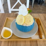 Blue Bee SAND - はちみつ紅茶ミルクかき氷