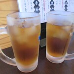 千扇 - 烏龍茶はジョッキで来ます
