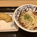 はなまるうどん - 料理写真:おろし冷やしぶっかけとかぼちゃの天ぷら これで620円
