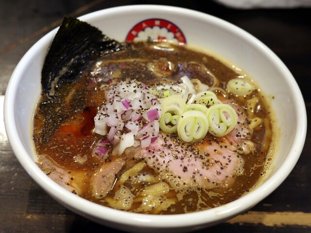 中崎町「らぁ麺きくはん」濃厚泡系とりみその魔力と行列回避の極意