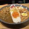 チャンプル・コーナー - 料理写真:ポークビンダルカレー(左)とキーマカレー(右)の合いがけカレー　1500円税込