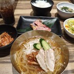 カルビ大将 - 料理写真:冷麺ランチ定食 焼肉付き