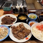 松屋 - 料理写真: