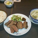 牛たん炭焼き 利久 一番町店 - 牛タン極定食